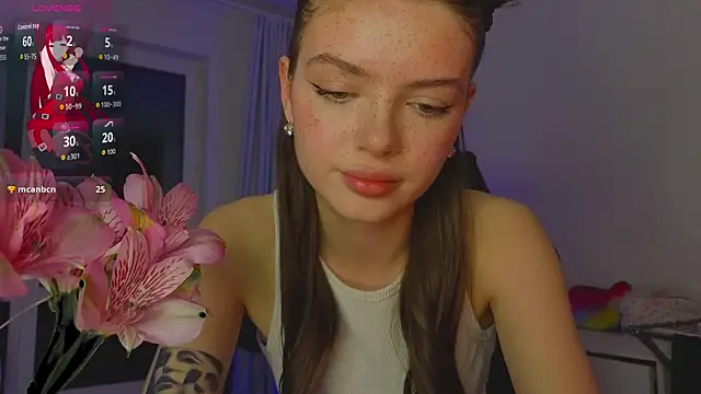 Snapshot of lillly_meow_ chatting on April 20, 8:10 pm lillly meow online show from April 20, 8:10 pm