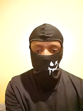 Snapshot of MaskedWithCum chatting on July 5, 3:52 pm MaskedWithCum online show from July 5, 3:52 pm