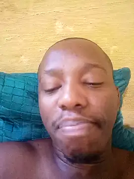 Snapshot of MaskedWithCum chatting on July 30, 5:50 am MaskedWithCum online show from July 30, 5:50 am