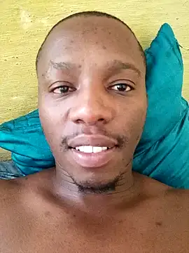Snapshot of MaskedWithCum chatting on August 2, 2:15 pm MaskedWithCum online show from August 2, 2:15 pm