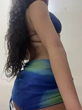 Snapshot of Saricol_sexy1_squirt chatting on June 10, 7:35 pm Saricol sexy1 squirt online show from June 10, 7:35 pm