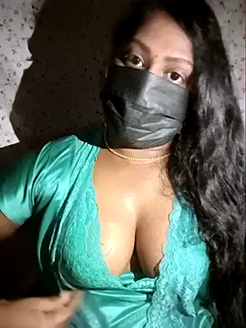 Romantic Woman online show from June 8, 7:47 pm
