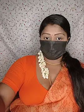 Romantic Woman online show from July 18, 6:23 pm