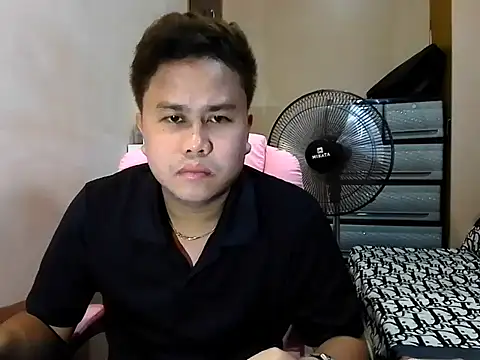 Snapshot of tipsy_butter chatting on June 14, 3:47 pm tipsy butter online show from June 14, 3:47 pm