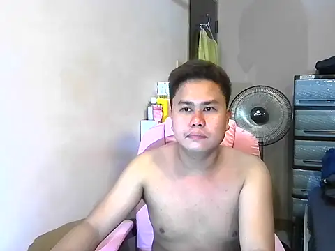 Snapshot of tipsy_butter chatting on July 13, 6:16 am tipsy butter online show from July 13, 6:16 am