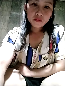 Yo-must online show from April 5, 2:14 pm