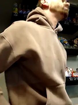 jozsi1995 online show from April 14, 5:52 pm