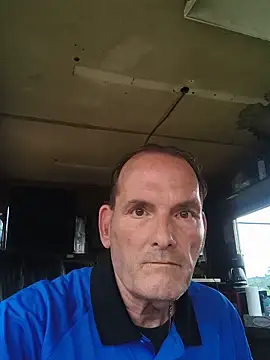Snapshot of Billd3565 chatting on June 18, 2:21 pm Billd3565 online show from June 18, 2:21 pm