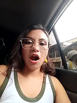 Snapshot of Leticia_Hinkley_ chatting on April 8, 3:45 pm Leticia Hinkley online show from April 8, 3:45 pm