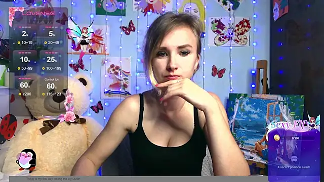 Snapshot of HarleyLife chatting on May 12, 12:24 pm HarleyLife online show from May 12, 12:24 pm