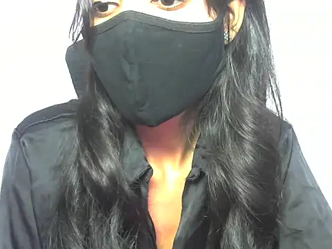 Snapshot of Shanaya_xo chatting on July 9, 3:38 pm Shanaya xo online show from July 9, 3:38 pm