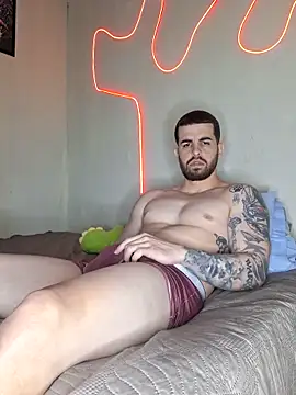 Snapshot of leoxxxgato chatting on June 6, 11:31 pm leoxxxgato online show from June 6, 11:31 pm
