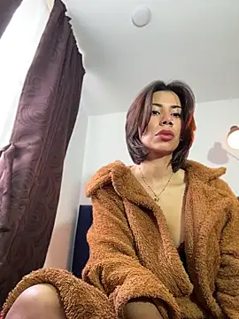 Snapshot of AlmaSajor_ chatting on April 24, 2:52 pm AlmaSajor online show from April 24, 2:52 pm