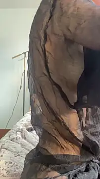 Snapshot of AlmaSajor_ chatting on May 29, 2:37 pm AlmaSajor online show from May 29, 2:37 pm
