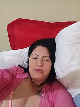 Snapshot of suziferreti chatting on May 14, 5:42 pm suziferreti online show from May 14, 5:42 pm