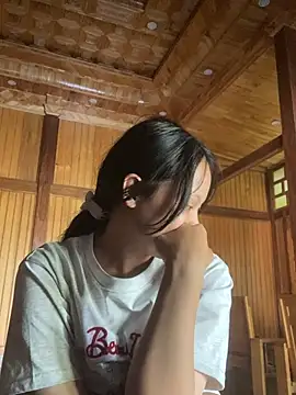 Snapshot of __Sunflower__ chatting on May 15, 11:45 pm Sunflower online show from May 15, 11:45 pm
