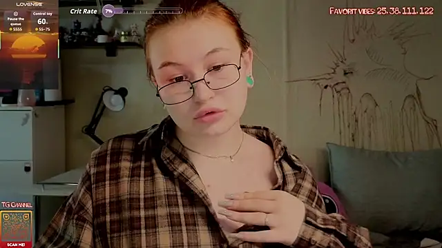 Snapshot of Link_OR chatting on May 20, 3:34 am Link OR online show from May 20, 3:34 am