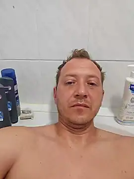 Snapshot of Adamus41 chatting on May 9, 4:28 am Adamus41 online show from May 9, 4:28 am