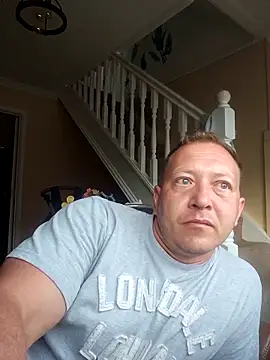 Snapshot of Adamus41 chatting on May 25, 4:18 am Adamus41 online show from May 25, 4:18 am