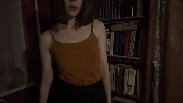 curtl tl online show from April 16, 10:45 pm