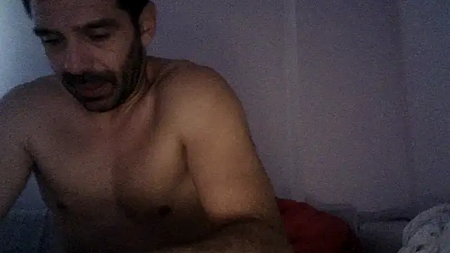 Snapshot of pedro_power chatting on May 3, 8:31 am pedro power online show from May 3, 8:31 am