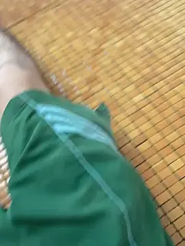 tanluc144444 online show from April 17, 4:54 pm