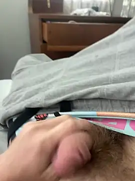 Pussymuncher822 online show from April 9, 6:35 pm