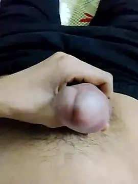 Snapshot of Anno7770 chatting on April 9, 6:02 am Anno7770 online show from April 9, 6:02 am