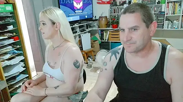 teddythebeer86 online show from June 15, 2:08 pm