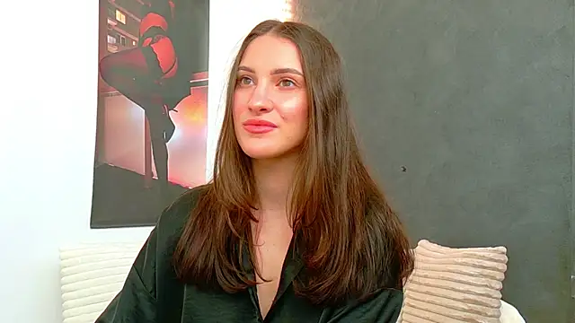 Snapshot of Amira_a chatting on July 16, 4:40 am Amira a online show from July 16, 4:40 am