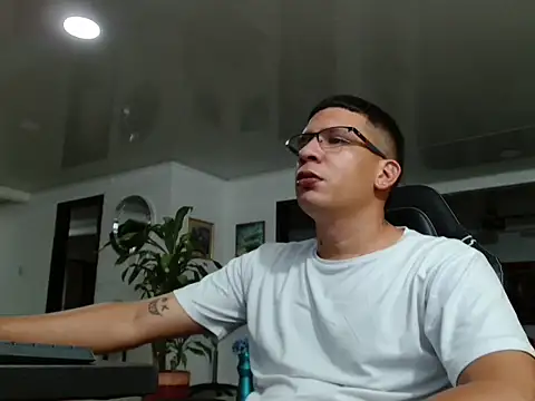 Angelito fiery online show from April 7, 3:40 am