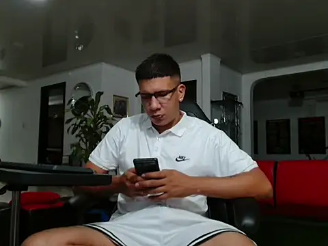 Angelito fiery online show from April 11, 3:00 am