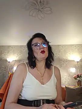 LaliaMia online show from March 15, 2:12 pm