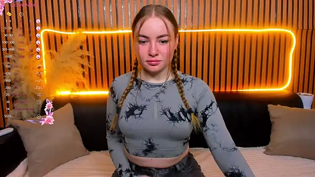 AlyaMe online show from April 23, 1:18 am