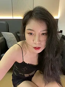 Snapshot of HY-QIAN chatting on July 3, 12:22 pm HY-QIAN online show from July 3, 12:22 pm