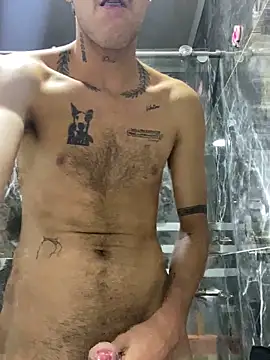Snapshot of ALEXXXTREM69 chatting on May 17, 9:00 pm ALEXXXTREM69 online show from May 17, 9:00 pm
