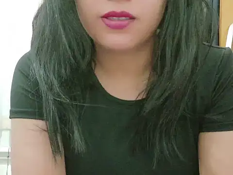 MojaditPussy online show from July 16, 5:02 am