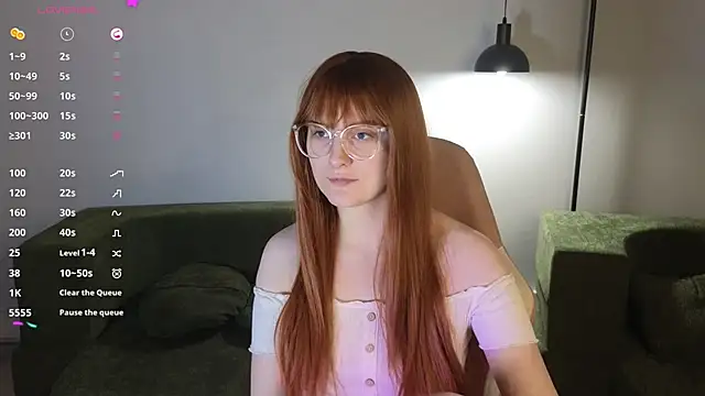 JessieWayy online show from April 19, 7:29 am