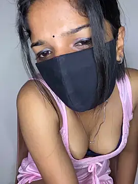 Snapshot of simran-cam chatting on April 18, 8:09 pm simran-cam online show from April 18, 8:09 pm