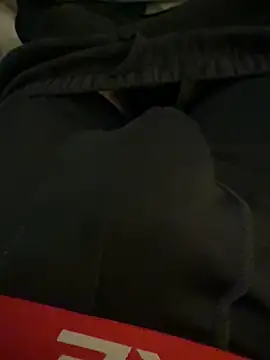   TeenBoy   online show from April 6, 10:44 pm