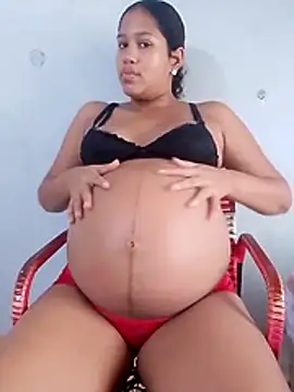 Snapshot of Cherry_0507 chatting on July 3, 4:35 pm Cherry 0507 online show from July 3, 4:35 pm