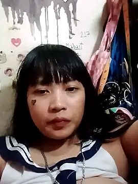 Snapshot of XShihoniLahgi chatting on August 9, 8:19 am XShihoniLahgi online show from August 9, 8:19 am