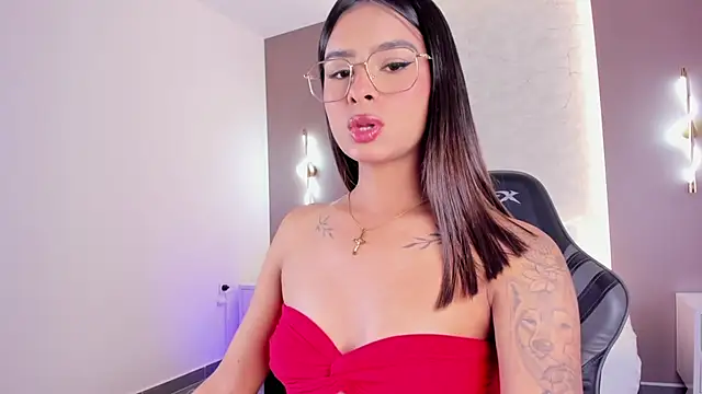 Snapshot of dulce_glow_ chatting on April 13, 7:41 pm dulce glow online show from April 13, 7:41 pm