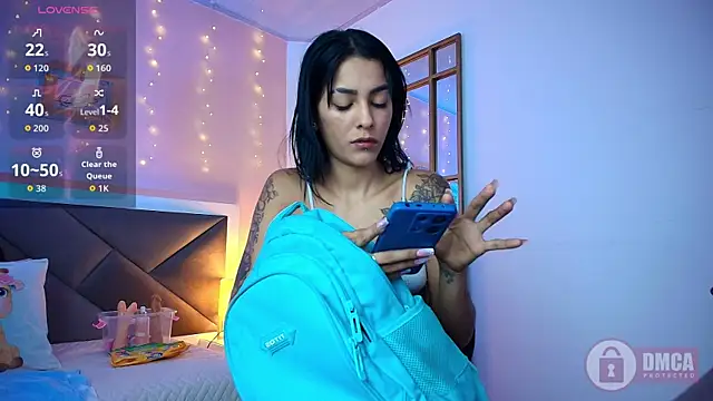 Snapshot of alana_spark chatting on May 15, 7:43 pm alana spark online show from May 15, 7:43 pm