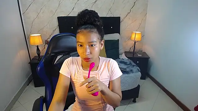 Snapshot of hasley_cute chatting on May 11, 7:22 pm hasley cute online show from May 11, 7:22 pm