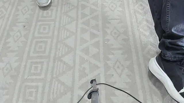 thomas and thiago online show from April 11, 12:48 am