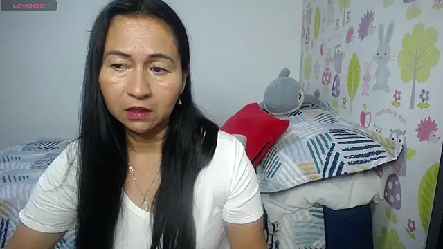 Tyna b online show from June 19, 5:12 am