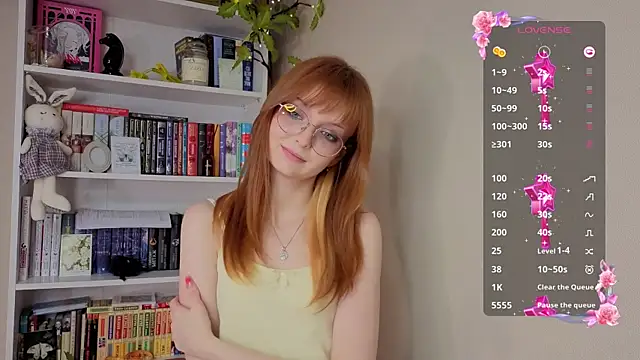 Snapshot of Lilyrin chatting on June 11, 7:34 pm Lilyrin online show from June 11, 7:34 pm
