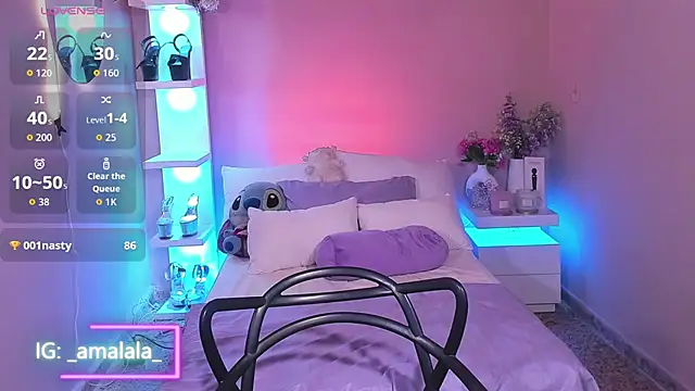 Snapshot of meganlust1 chatting on May 9, 10:59 pm meganlust1 online show from May 9, 10:59 pm