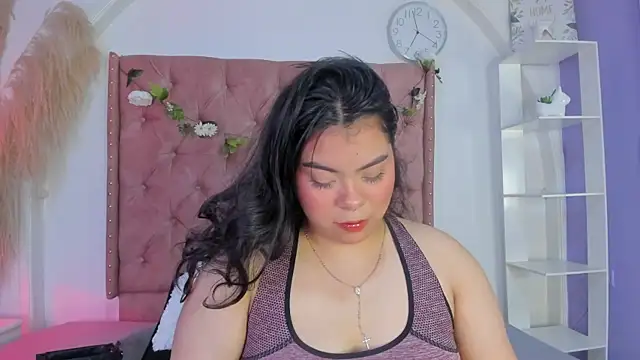 Snapshot of ROSELEI_ chatting on May 13, 1:30 pm ROSELEI online show from May 13, 1:30 pm